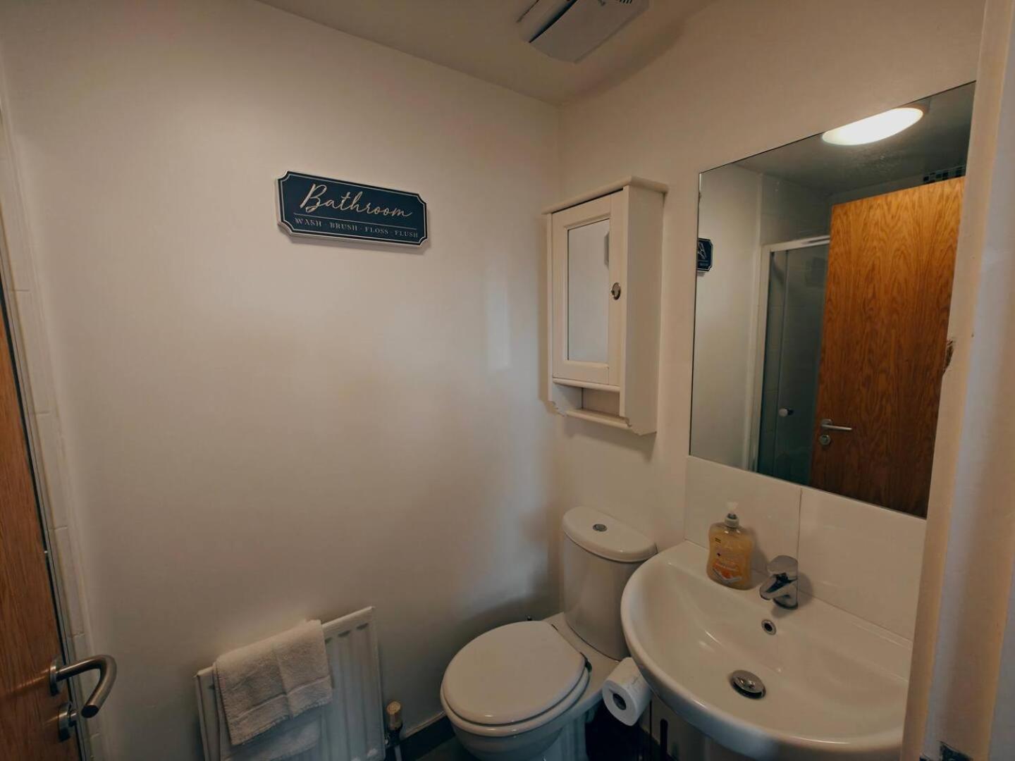 2Br Mountain View City Centre Белфаст Экстерьер фото