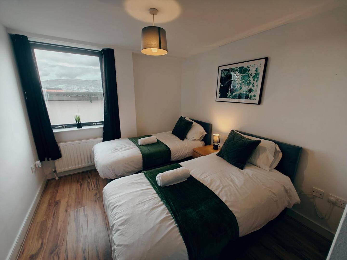 2Br Mountain View City Centre Белфаст Экстерьер фото
